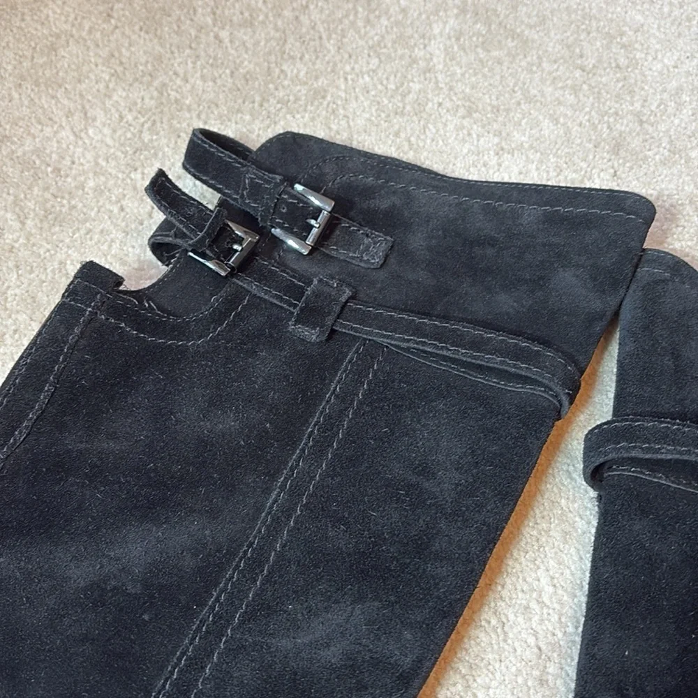 🧤 Sam Edelman, black suede knee-high Sutton boots: